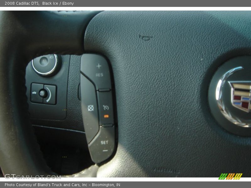 Black Ice / Ebony 2008 Cadillac DTS