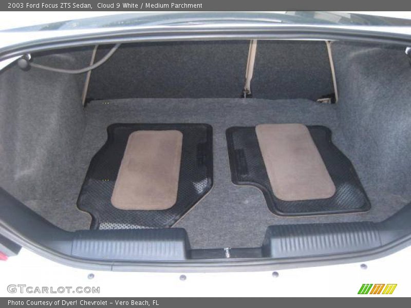 Cloud 9 White / Medium Parchment 2003 Ford Focus ZTS Sedan