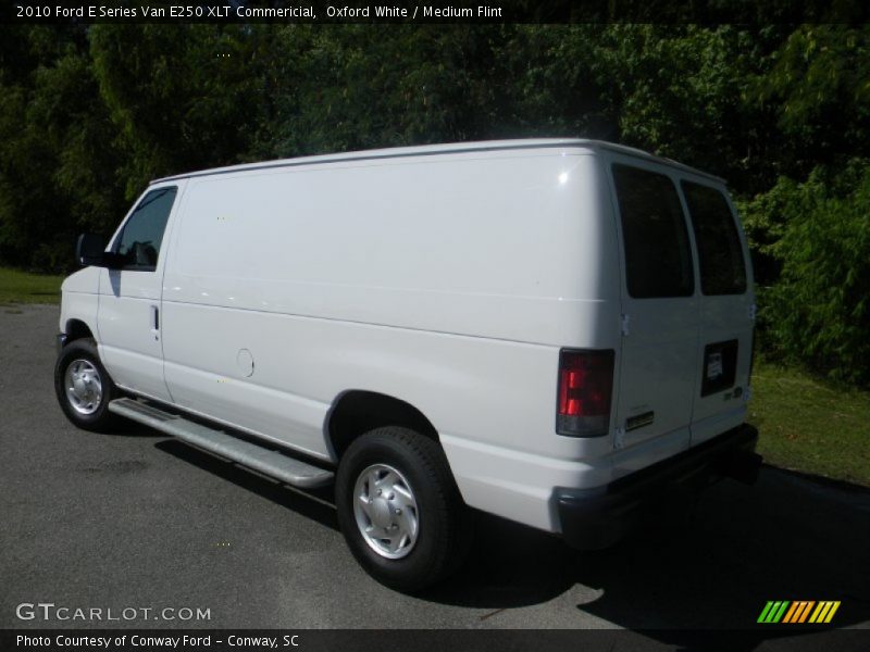 Oxford White / Medium Flint 2010 Ford E Series Van E250 XLT Commericial