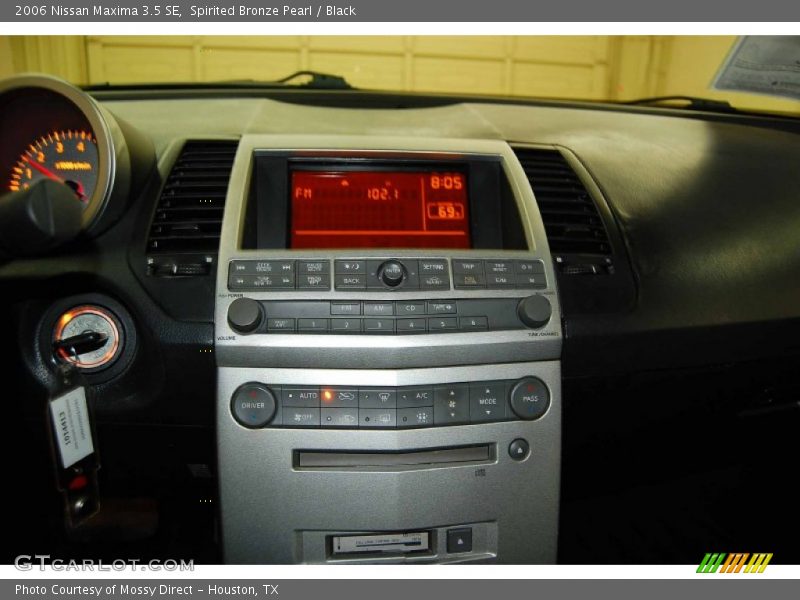 Spirited Bronze Pearl / Black 2006 Nissan Maxima 3.5 SE