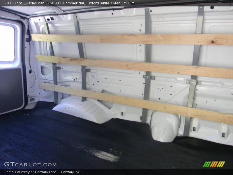 Oxford White / Medium Flint 2010 Ford E Series Van E250 XLT Commericial