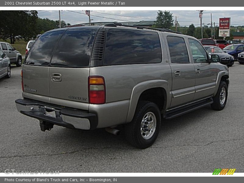 Light Pewter Metallic / Tan 2001 Chevrolet Suburban 2500 LT 4x4