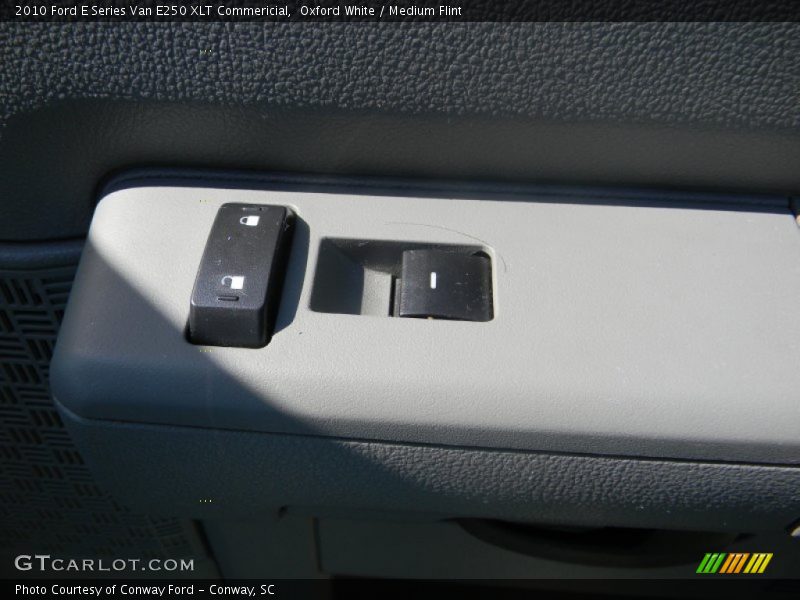 Oxford White / Medium Flint 2010 Ford E Series Van E250 XLT Commericial