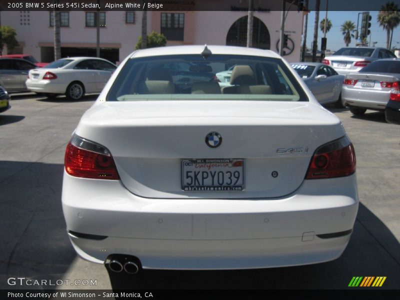 Alpine White / Beige 2005 BMW 5 Series 545i Sedan