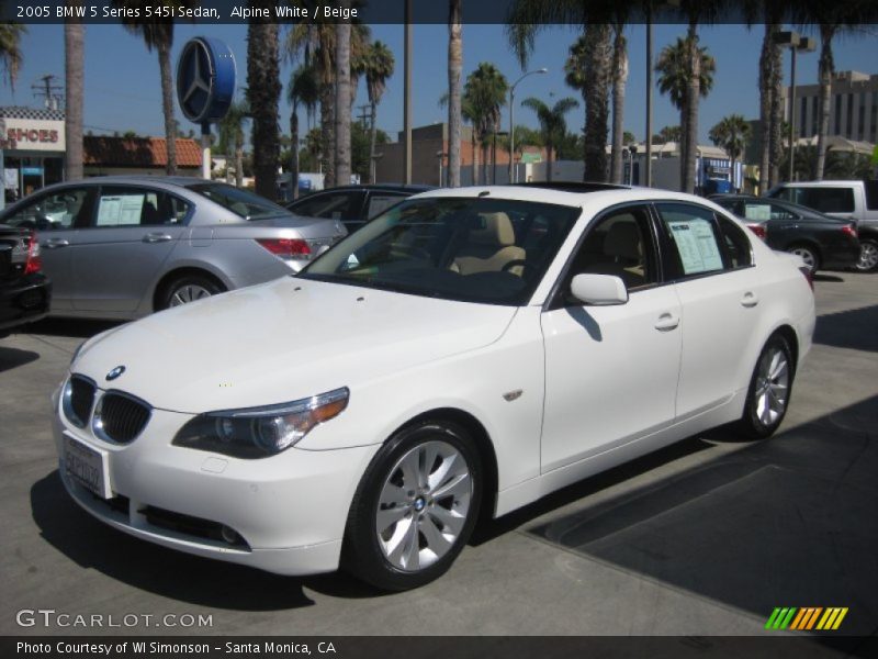 Alpine White / Beige 2005 BMW 5 Series 545i Sedan