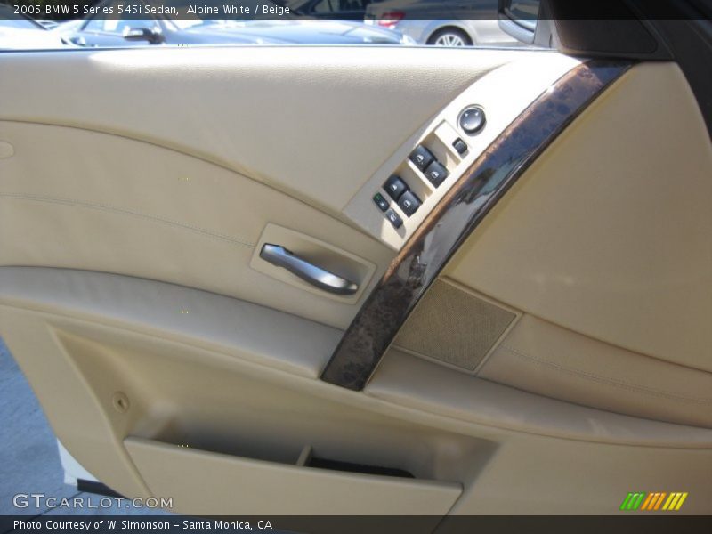 Alpine White / Beige 2005 BMW 5 Series 545i Sedan