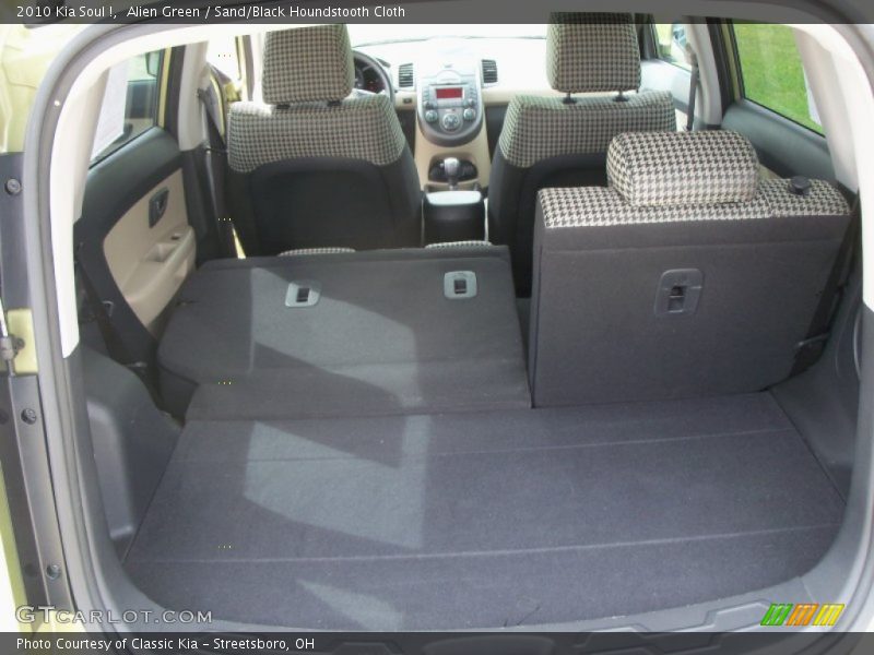 Alien Green / Sand/Black Houndstooth Cloth 2010 Kia Soul !