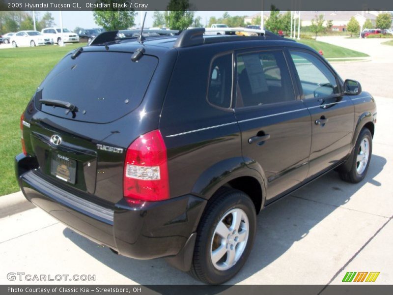 Obsidian Black / Gray 2005 Hyundai Tucson GL