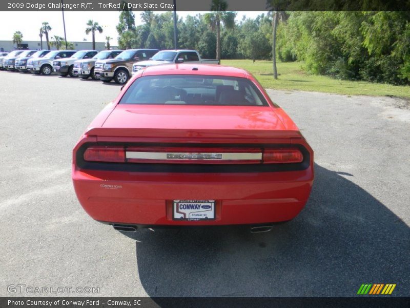 TorRed / Dark Slate Gray 2009 Dodge Challenger R/T