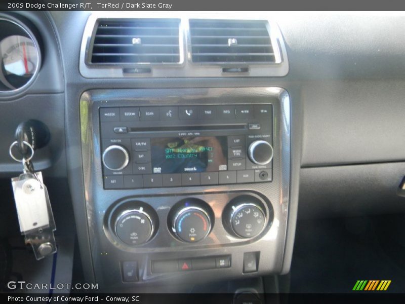 TorRed / Dark Slate Gray 2009 Dodge Challenger R/T