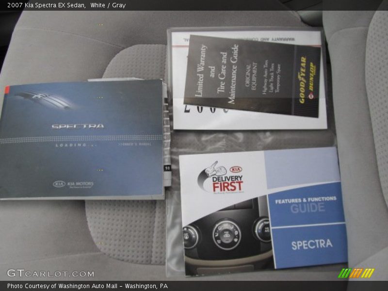White / Gray 2007 Kia Spectra EX Sedan