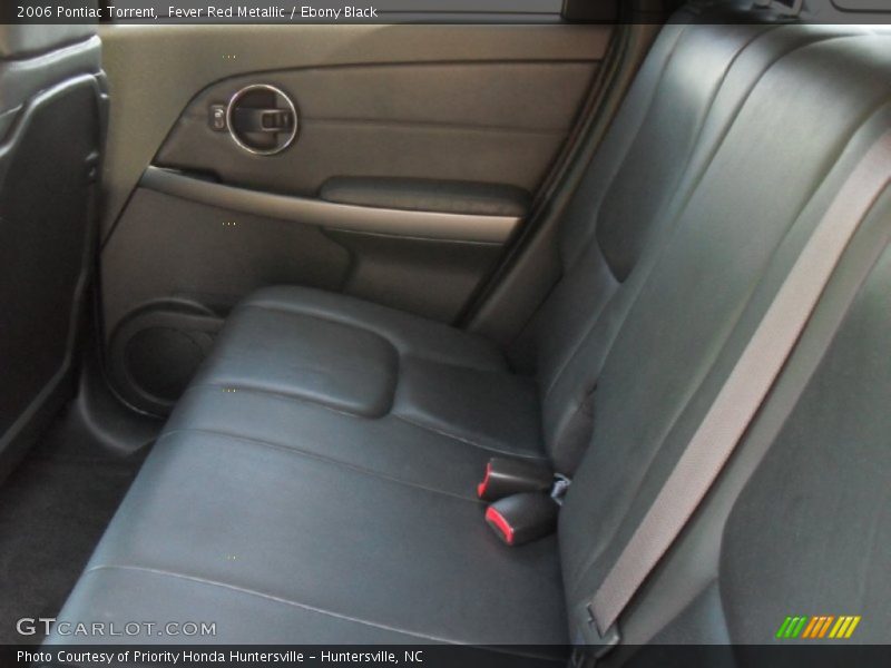 Fever Red Metallic / Ebony Black 2006 Pontiac Torrent