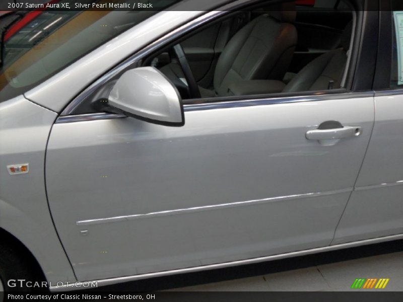 Silver Pearl Metallic / Black 2007 Saturn Aura XE