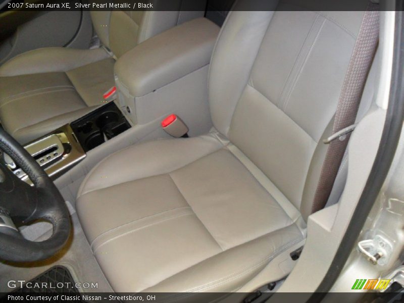 Silver Pearl Metallic / Black 2007 Saturn Aura XE