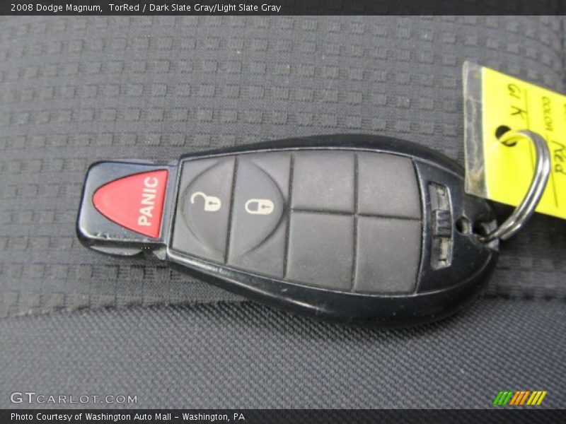 TorRed / Dark Slate Gray/Light Slate Gray 2008 Dodge Magnum