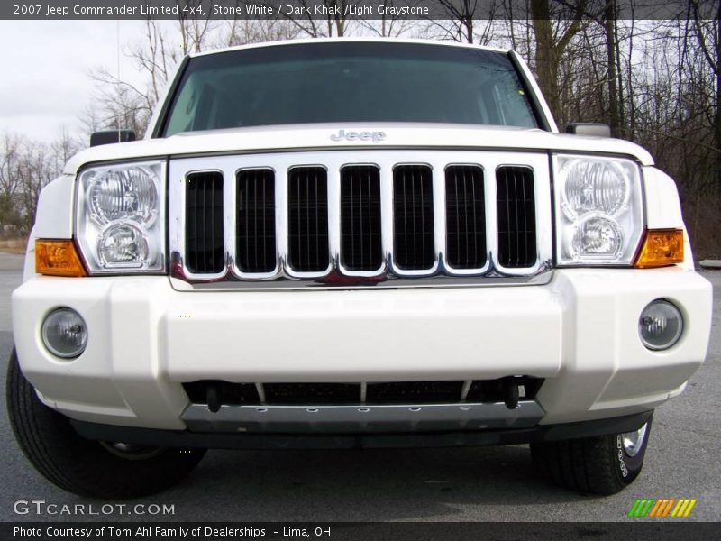 Stone White / Dark Khaki/Light Graystone 2007 Jeep Commander Limited 4x4