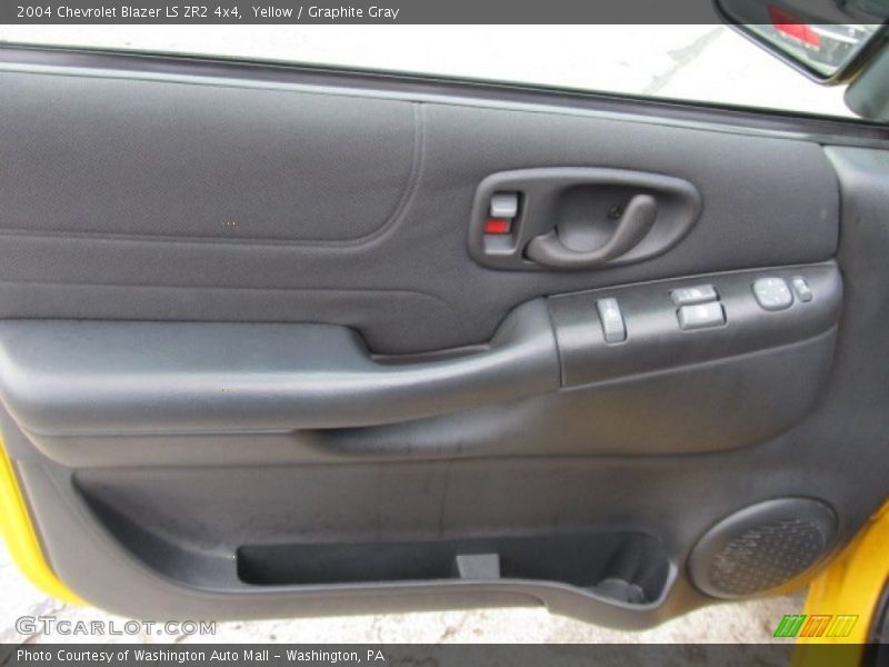 Yellow / Graphite Gray 2004 Chevrolet Blazer LS ZR2 4x4