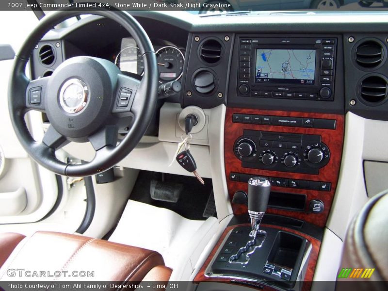 Stone White / Dark Khaki/Light Graystone 2007 Jeep Commander Limited 4x4