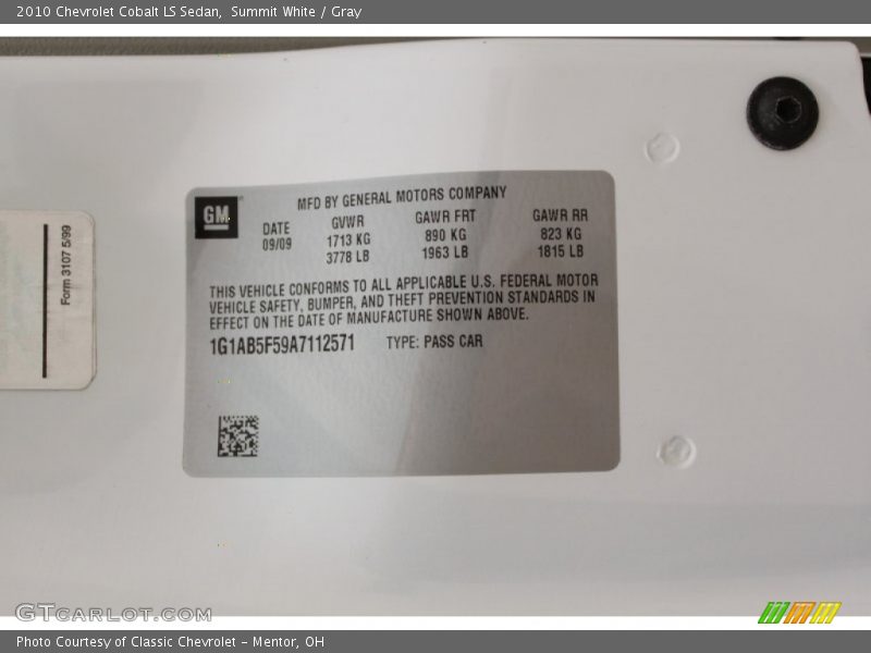 Summit White / Gray 2010 Chevrolet Cobalt LS Sedan