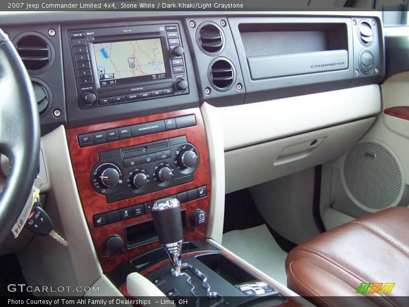 Stone White / Dark Khaki/Light Graystone 2007 Jeep Commander Limited 4x4