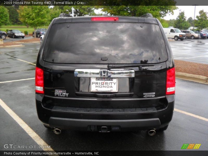 Formal Black / Gray 2009 Honda Pilot Touring 4WD