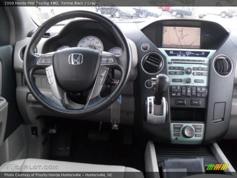 Formal Black / Gray 2009 Honda Pilot Touring 4WD