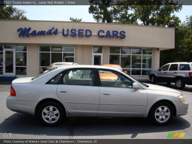 Lunar Mist Metallic / Stone 2002 Toyota Avalon XL