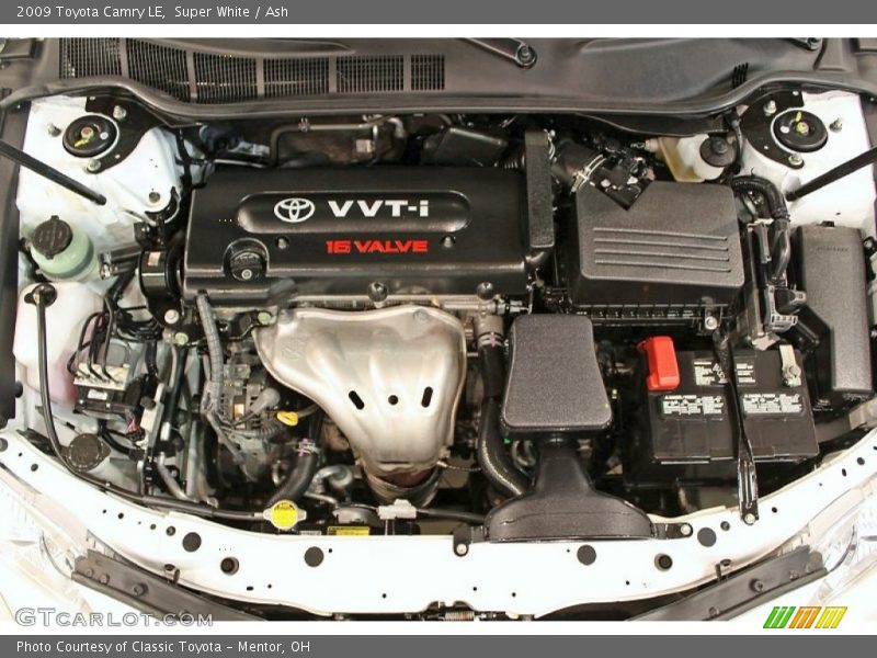 Super White / Ash 2009 Toyota Camry LE