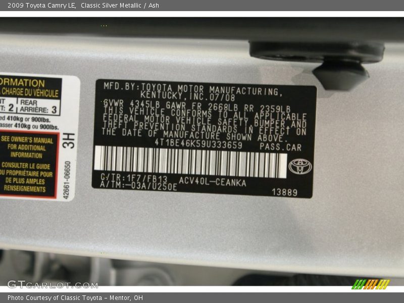 Classic Silver Metallic / Ash 2009 Toyota Camry LE