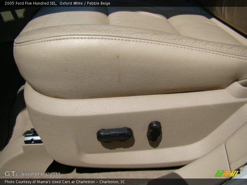 Oxford White / Pebble Beige 2005 Ford Five Hundred SEL