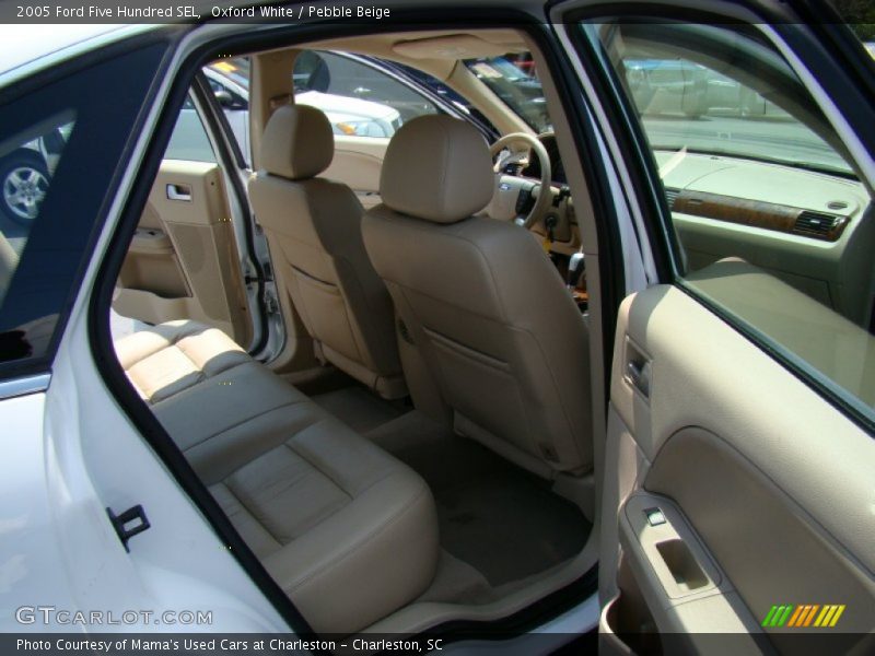 Oxford White / Pebble Beige 2005 Ford Five Hundred SEL