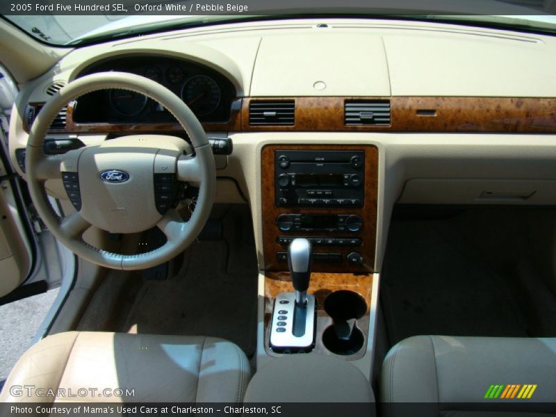 Oxford White / Pebble Beige 2005 Ford Five Hundred SEL
