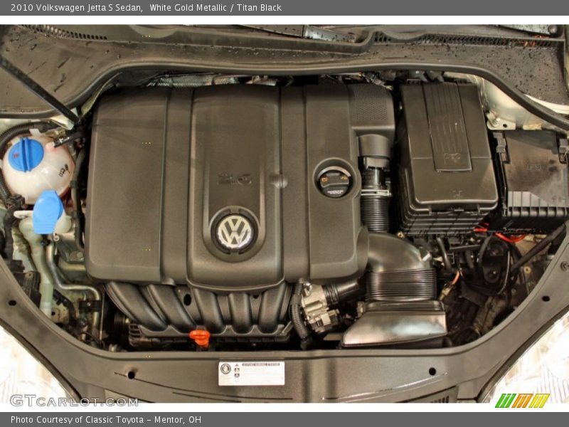 White Gold Metallic / Titan Black 2010 Volkswagen Jetta S Sedan