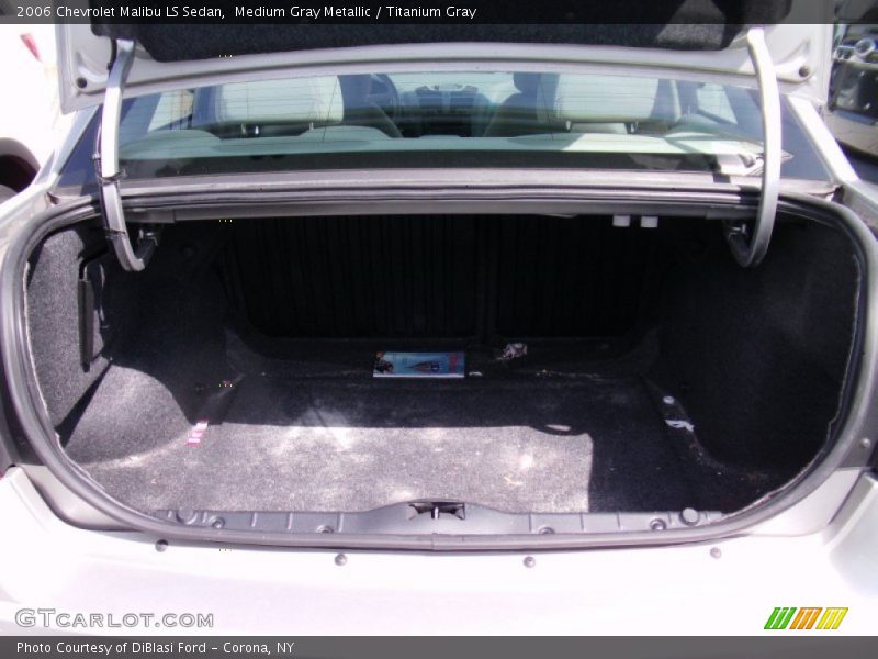 Medium Gray Metallic / Titanium Gray 2006 Chevrolet Malibu LS Sedan