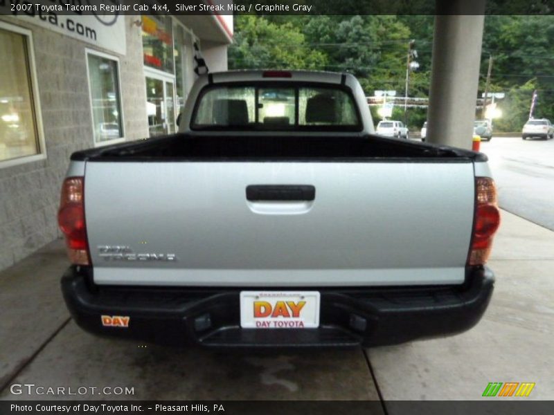Silver Streak Mica / Graphite Gray 2007 Toyota Tacoma Regular Cab 4x4