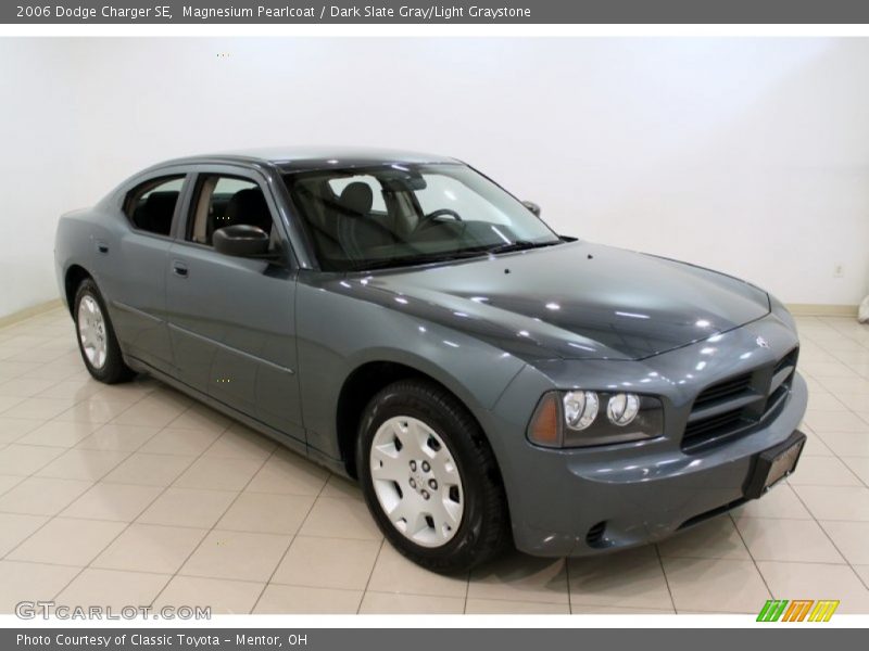 Magnesium Pearlcoat / Dark Slate Gray/Light Graystone 2006 Dodge Charger SE
