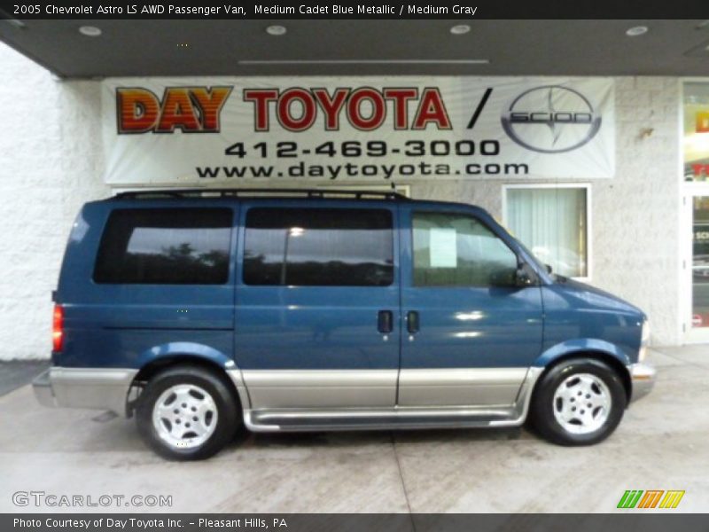 Medium Cadet Blue Metallic / Medium Gray 2005 Chevrolet Astro LS AWD Passenger Van