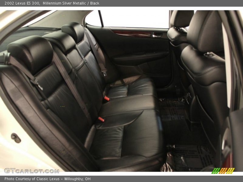 Millennium Silver Metallic / Black 2002 Lexus ES 300