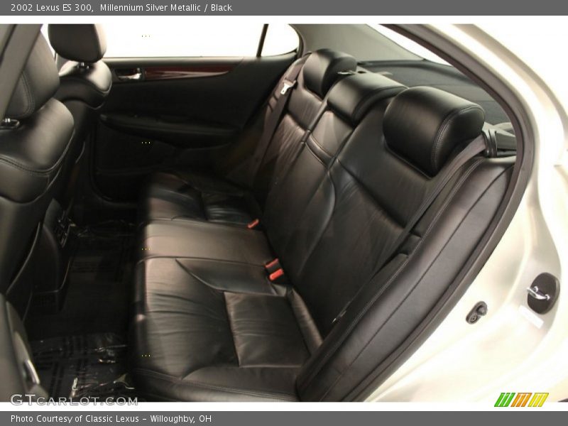 Millennium Silver Metallic / Black 2002 Lexus ES 300