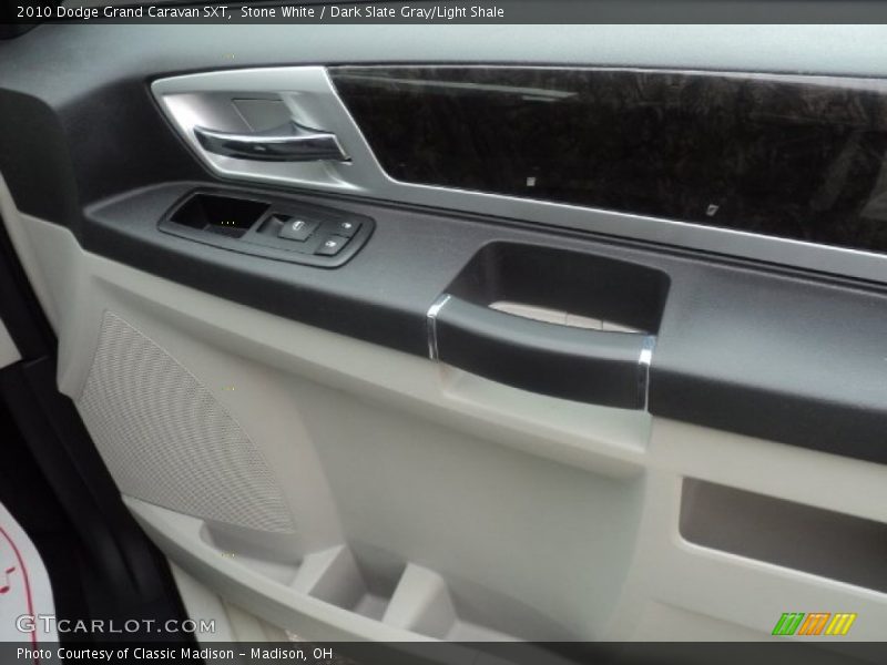 Stone White / Dark Slate Gray/Light Shale 2010 Dodge Grand Caravan SXT