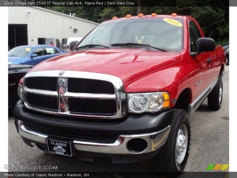 Flame Red / Dark Slate Gray 2005 Dodge Ram 2500 ST Regular Cab 4x4