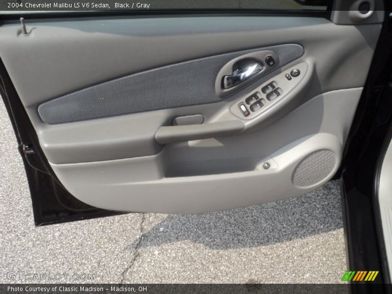 Black / Gray 2004 Chevrolet Malibu LS V6 Sedan