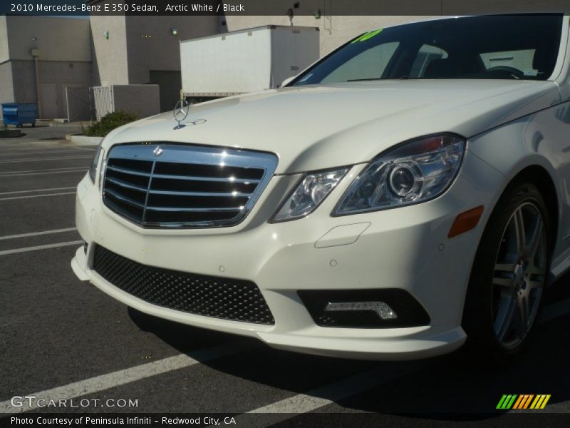 Arctic White / Black 2010 Mercedes-Benz E 350 Sedan