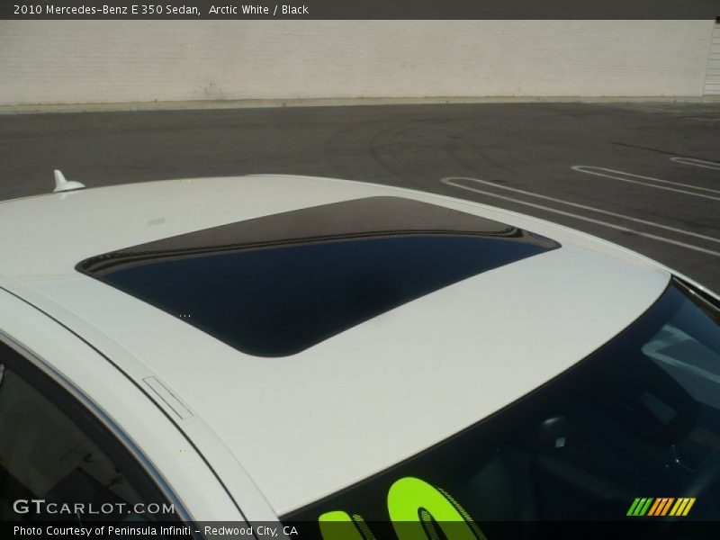 Arctic White / Black 2010 Mercedes-Benz E 350 Sedan