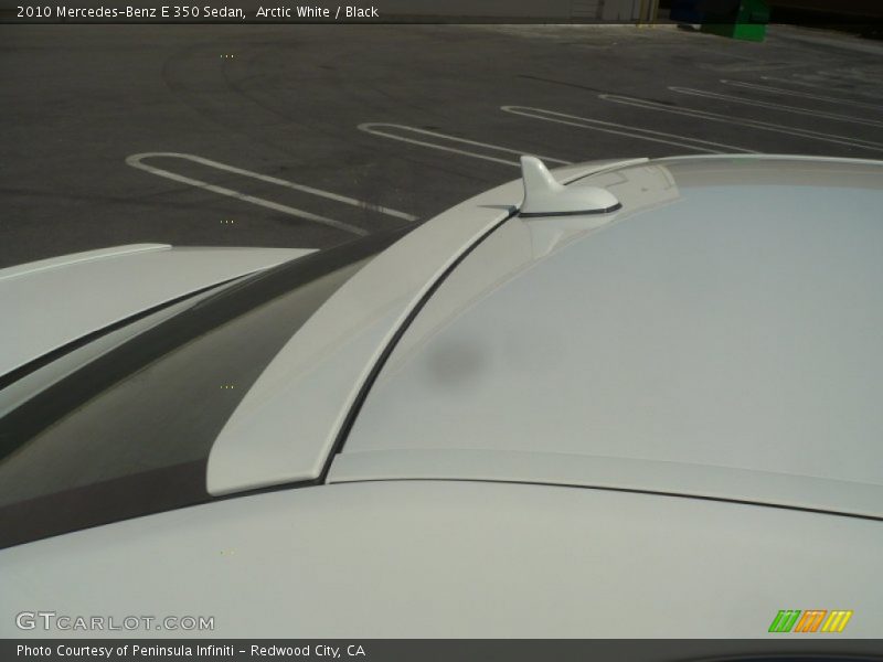 Arctic White / Black 2010 Mercedes-Benz E 350 Sedan