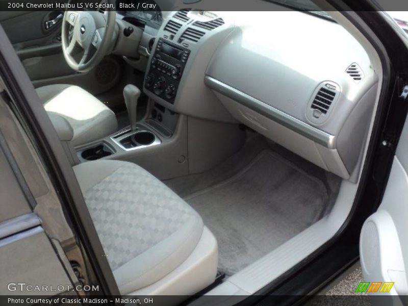Black / Gray 2004 Chevrolet Malibu LS V6 Sedan