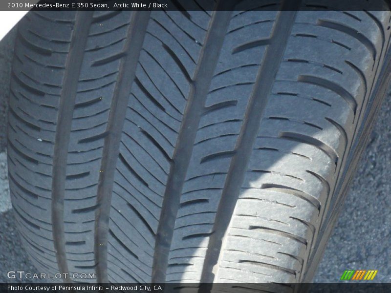 Arctic White / Black 2010 Mercedes-Benz E 350 Sedan