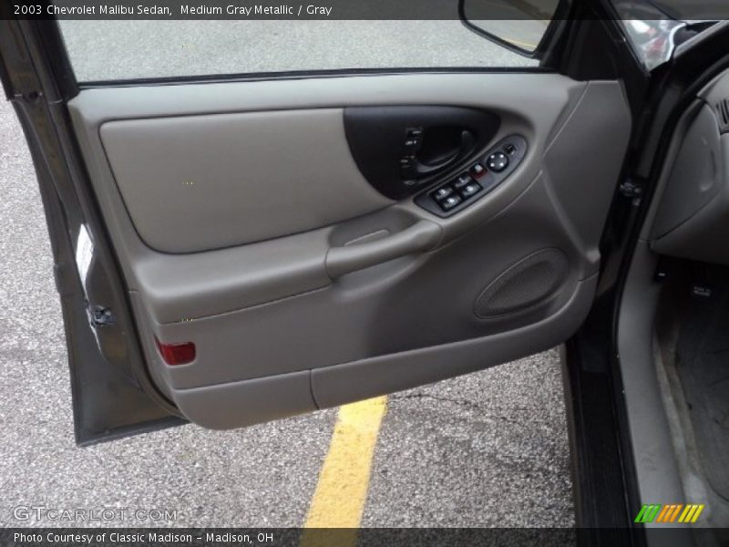 Medium Gray Metallic / Gray 2003 Chevrolet Malibu Sedan