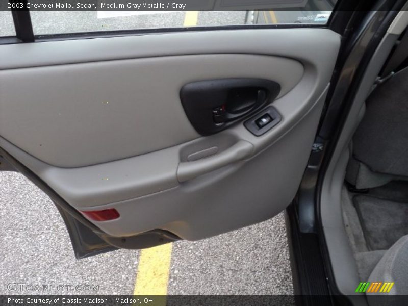 Medium Gray Metallic / Gray 2003 Chevrolet Malibu Sedan