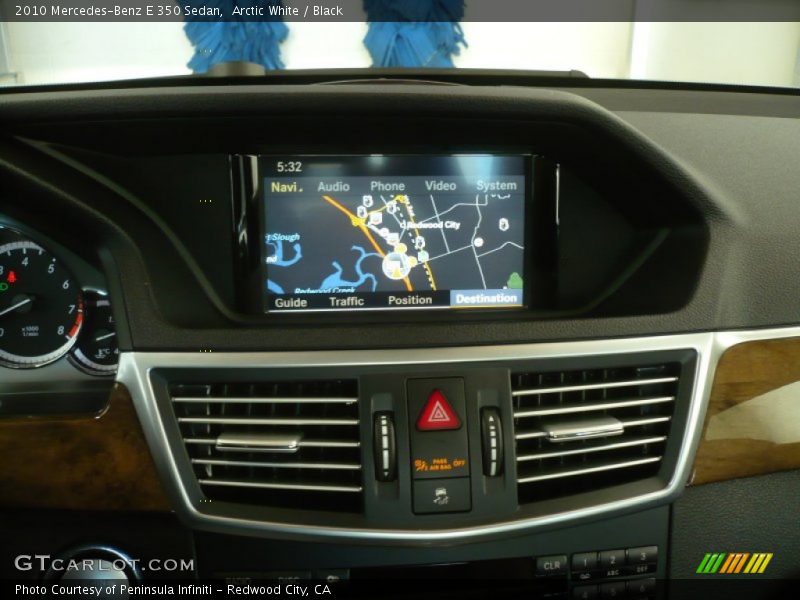 Arctic White / Black 2010 Mercedes-Benz E 350 Sedan